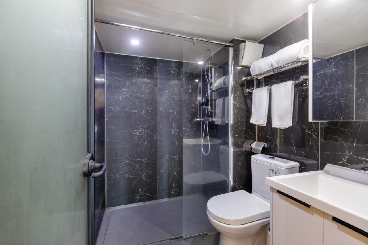 Xinghe Times Apartment - Shenzhen North Railway Station Bagian luar foto